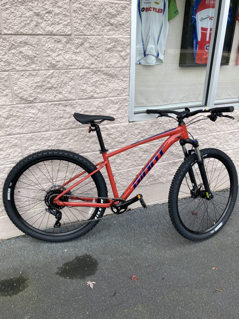 2021 Giant Talon 29er 2. Color: Clay Red. Price: $620.00.